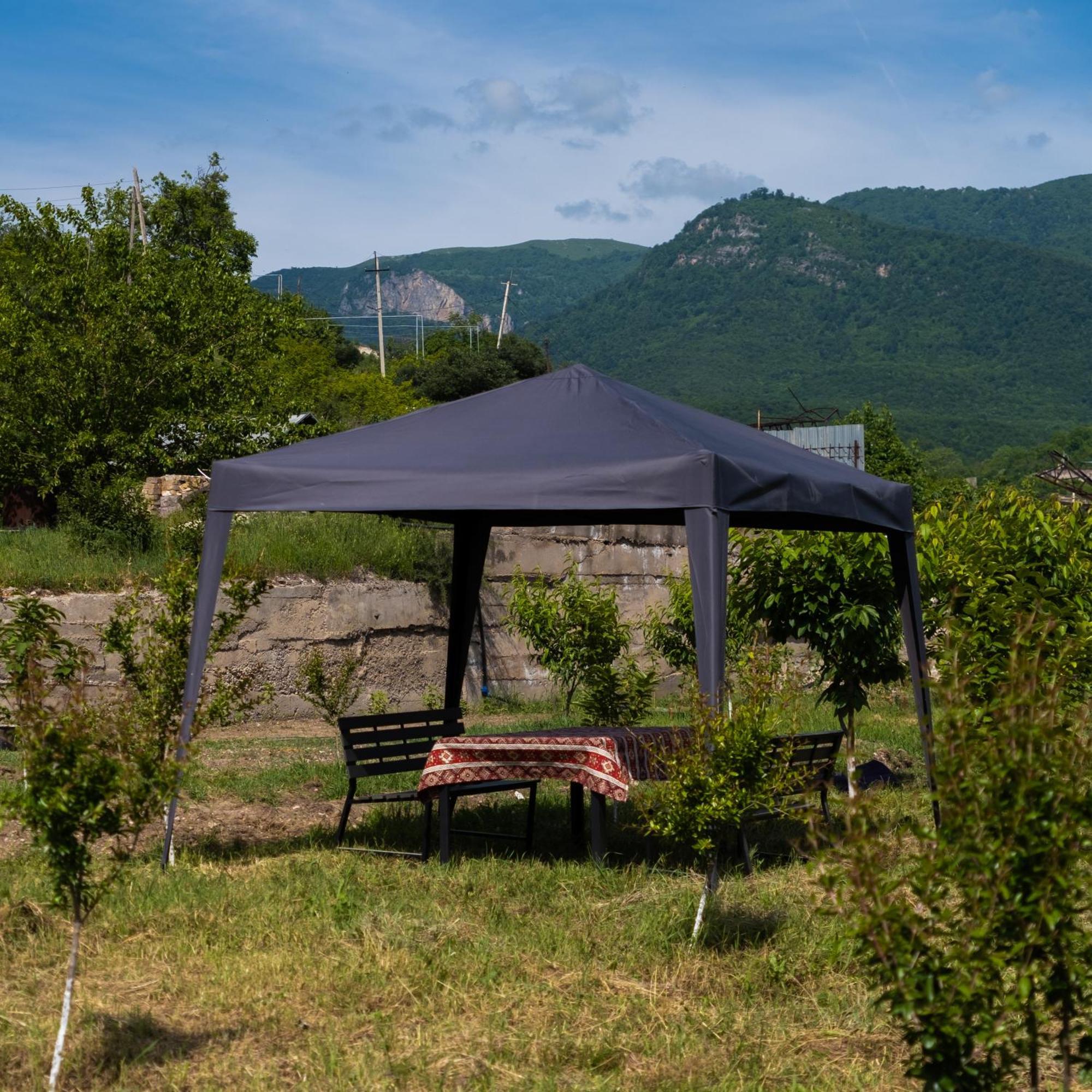 Alpha Rest House Idzjevan Buitenkant foto